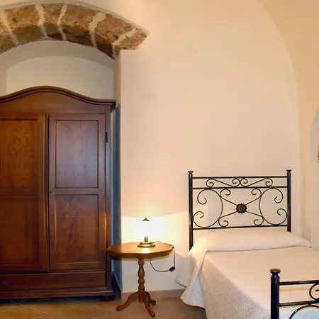 Bed & Breakfast Macrina 3*