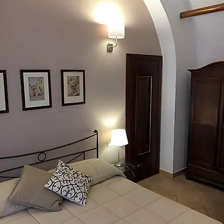 Macrina 3* Noto