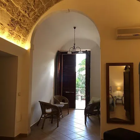 Macrina לינה וארוחת בוקר